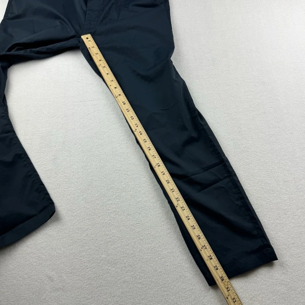Betabrand‎ Mens Size 32x30 Black Chino Pants Zippered Pockets Stretch